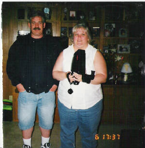 momanddad1997.jpg